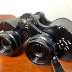 Nikon製の7x35 7.3° ビンテージ双眼鏡