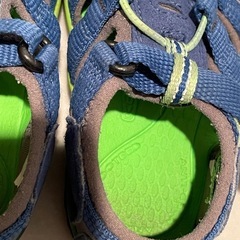 keen サンダルの画像