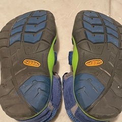 keen サンダルの画像