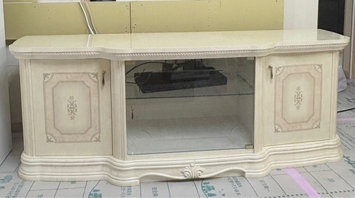 アマルフィ　サルタレッリ　テレビボード　AM-06W イタリア製　アイボリー　5/15まで。