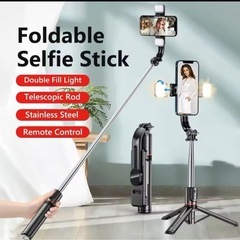 スマホ自撮り棒　セルフィ　三脚　　ライト付きの画像