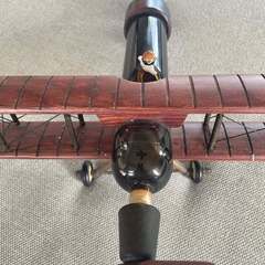 飛行機型のワインデカンタの画像