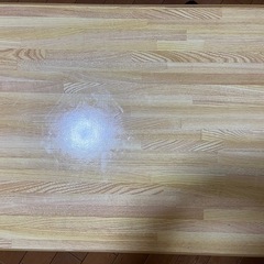 折りたたみテーブルの画像