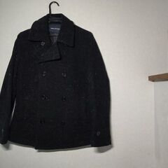 ウールの黒いショートジャケット　Pコートスタイル　(S)