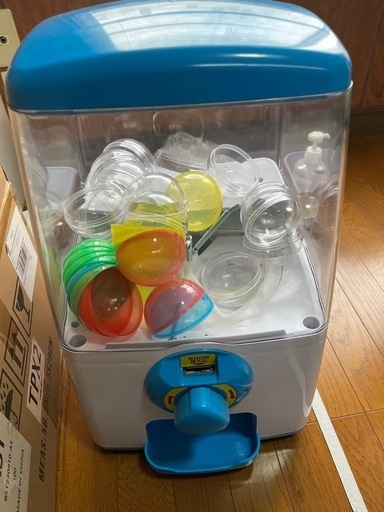 ガチャガチャ　ガシャポン500円