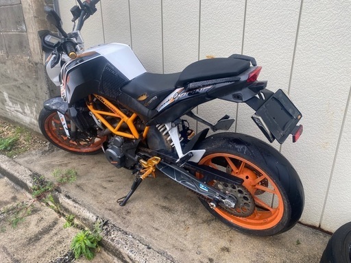 KTM 390 デューク　duke ktm DUKE バイク　単車　400 250 スクーター