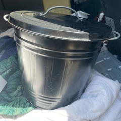 IKEA KNODD バケツ　ゴミ箱