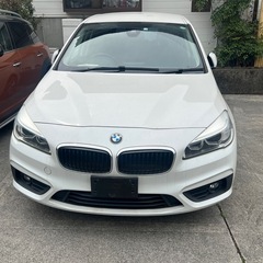 値下げ交渉歓迎　AA評価4点　BMW 2シリーズ　７人乗り　ディーゼル