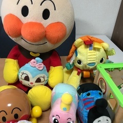 お話中　ぬいぐるみとおもちゃまとめてお譲りします⭐︎