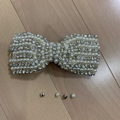 髪飾り　バレッタ