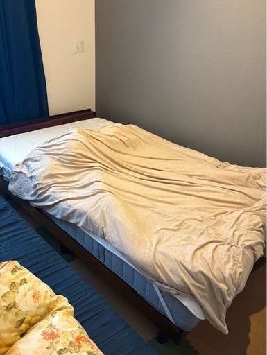 【取引決定しました】セミダブルベッド