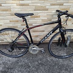中古GIANT ジャイアント クロスバイク 3×8段変速 470...