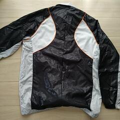【新品未使用】メンズ薄手ジャンパーLLの画像