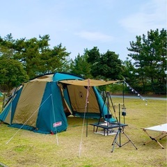 Colemanラウンドスクリーン2ルームハウス