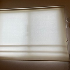 ロールスクリーン 【お譲り先決まりました】の画像