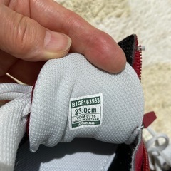 ミズノレディーススニーカー23cmの画像