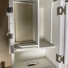 可動式ミニキャビネットの画像
