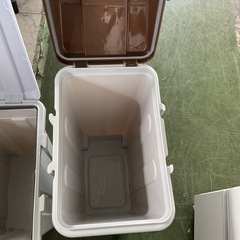 残り1個 ゴミ箱　1個500円　　27L35L45L  中古の画像
