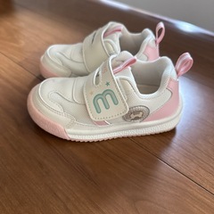 子供靴の画像