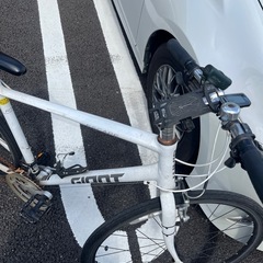 GIANT クロスバイク　自転車の画像