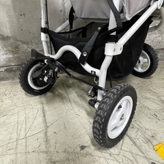【直接引取限定】AIR BUGGY エアバギー ベビーカー 白色  の画像