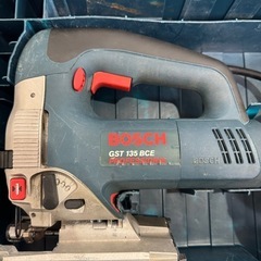 BOSCH 電子スーパージグソー GST135BCEの画像