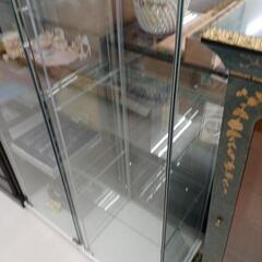 ★ジモティー割あり★ガラスショーケース　WH　高さ(H)161cm× 幅(W)42.5cm× 奥行(D)36.5cmの画像