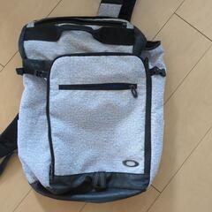OAKLEYリュック