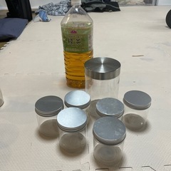 百均容器8個