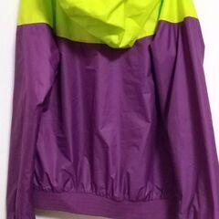 ＮＩＫＥジョギング、ウォーキングパーカー　もう1枚おまけ付きの画像