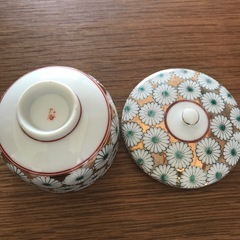 九谷の湯呑みの画像