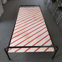 パイプベッド