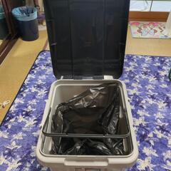 ゴミ箱　新品未使用の画像