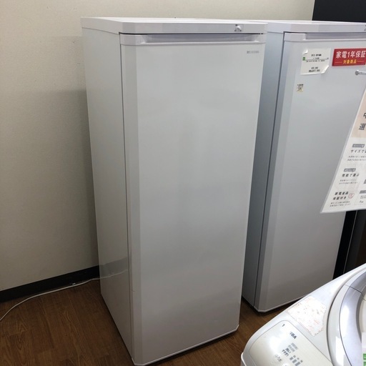 安心の1年保証付。【IRIS OHYAMA 1ドア冷凍庫　IUSD-18A-W 2023年製　175L 小キズ有り】取りに来れる方限定
