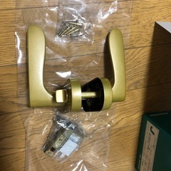 ドアレバー