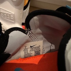 ナイキ アクアリフト NIKE W AQUARIFT フットボールグレーの画像
