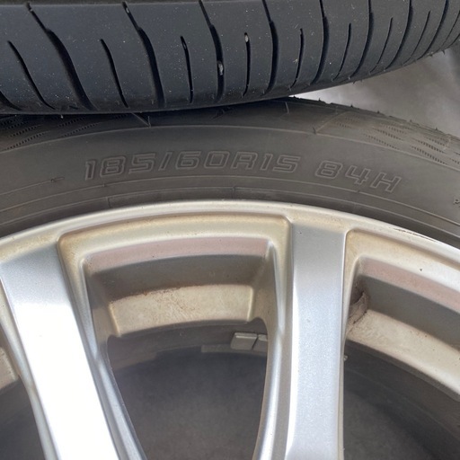 【交渉中】タイヤホイール付き185/60R15 84H