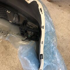 ホンダ RG　ステップワゴンスパーダ フロント バンパー　プレミアムホワイト・ パールの画像