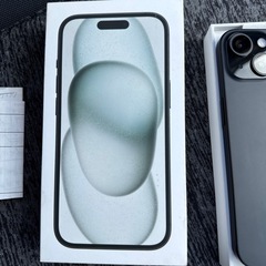 iPhone15ほぼ新品