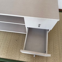 テレビボード 白の画像