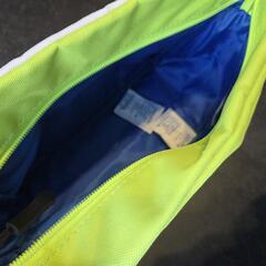 子供用　カバンの画像