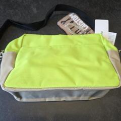 子供用　カバンの画像