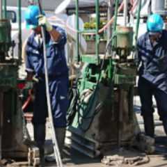 ▼正社員：インフラ整備の作業スタッフ【未経験OK】▼ 賞与は最大年３回！約3.5ヶ月分を支給◎ 閑散期は14連休も！年間休日120日◎ 働きやすさ抜群！平均勤続年数15年◎の画像