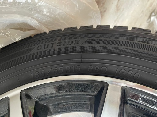 185/65R15 スタッドレスタイヤ　4本セット