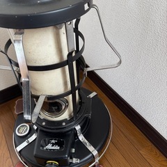 アラジンストーブの画像