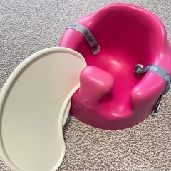Bumbo  バンボ　濃いピンク　テーブル付き