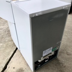 ヤマダ電機　ノンフライ冷凍冷蔵庫　YRZ-CO9H1【2022年製】内装使用感ありの画像