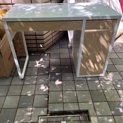 子供机　IKEA イケア　