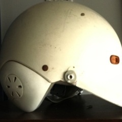 ヘルメットの画像