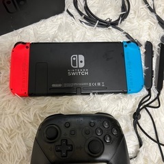 Nintendo Switch と 周辺機器の画像